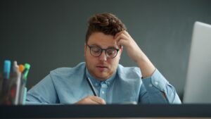 Sconfiggere lo stress e il burnout: strategie efficaci per affrontare l\’epidemia del lavoro moderno